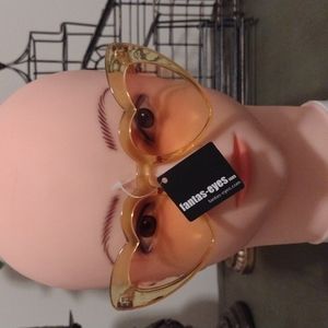 Fantas-Eyes Heart Sunglasses
